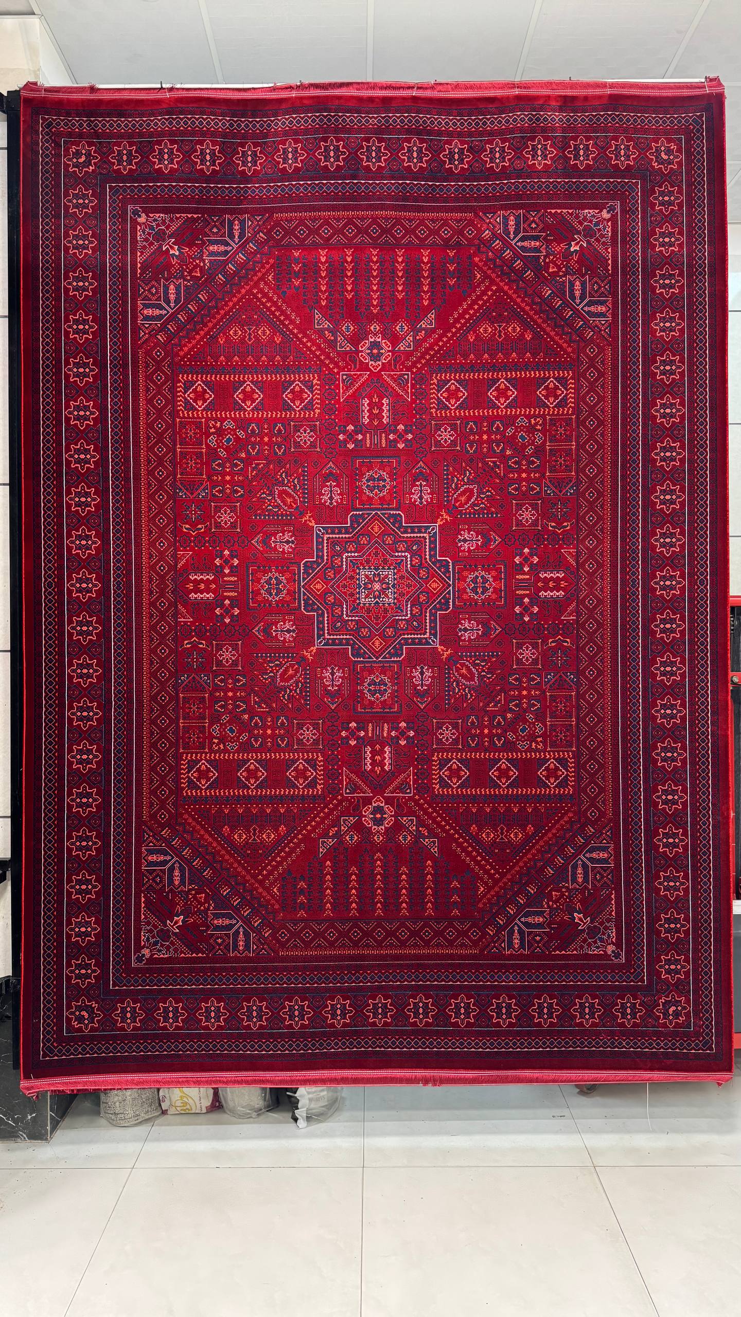 فرش تهران لاکی
