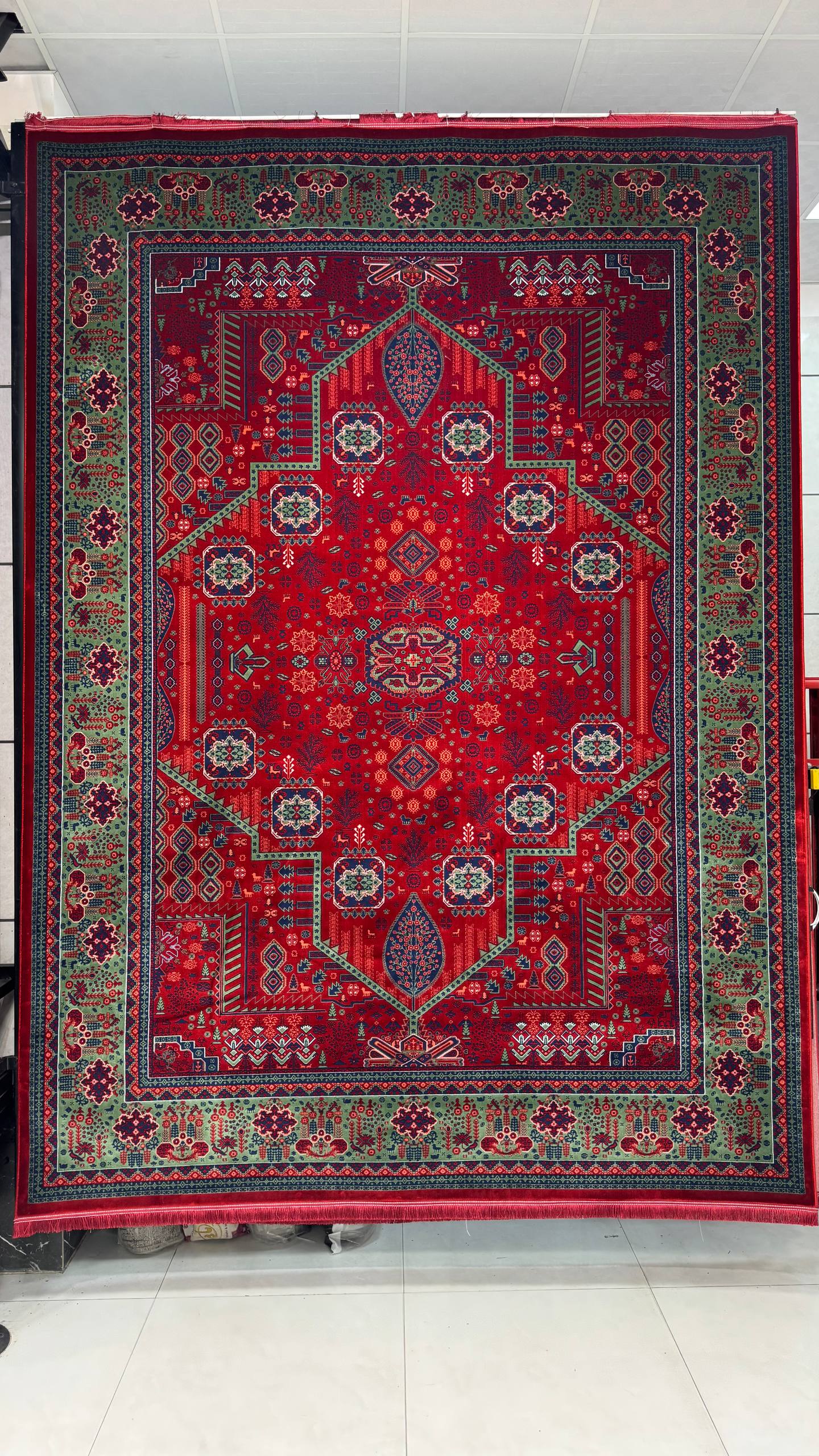 فرش تهران لاکی